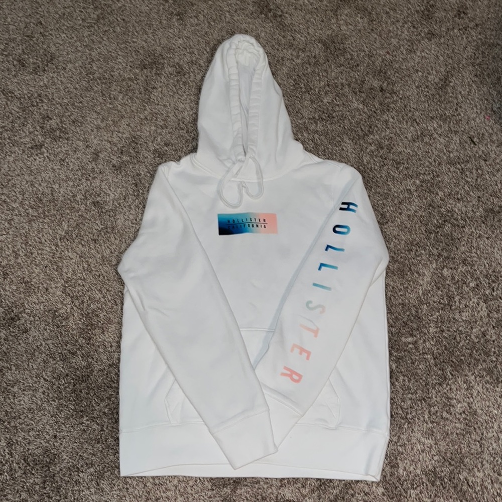 Never worn, Brand: Hollister, Size: medium, Color: white
